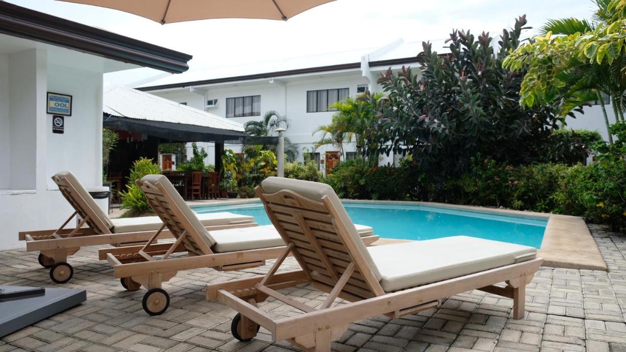 Red Knight Gardens Hotell Davao City Eksteriør bilde