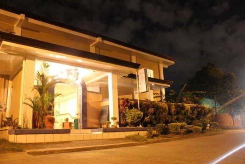 Red Knight Gardens Hotell Davao City Eksteriør bilde