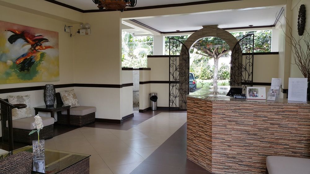 Red Knight Gardens Hotell Davao City Eksteriør bilde